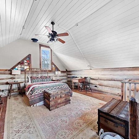 Rustic Augusta Cabin ภายนอก รูปภาพ