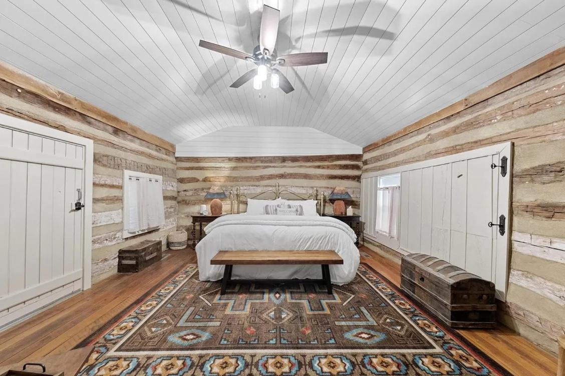 Rustic Augusta Cabin ภายนอก รูปภาพ