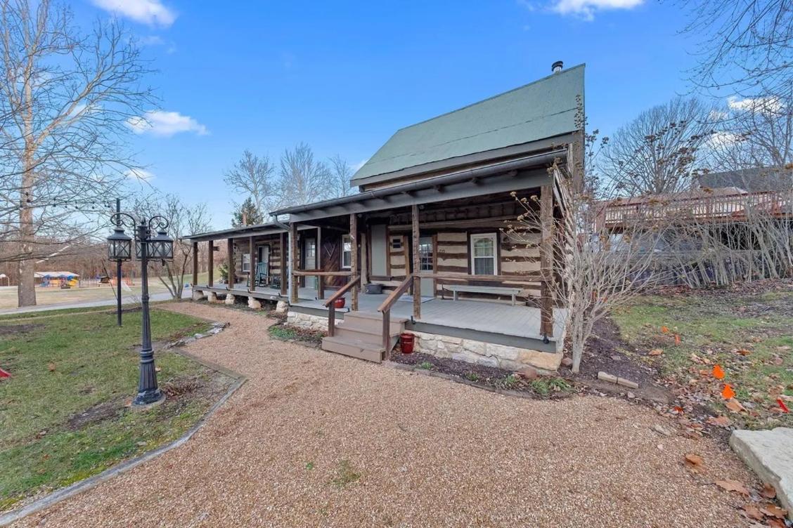 Rustic Augusta Cabin ภายนอก รูปภาพ